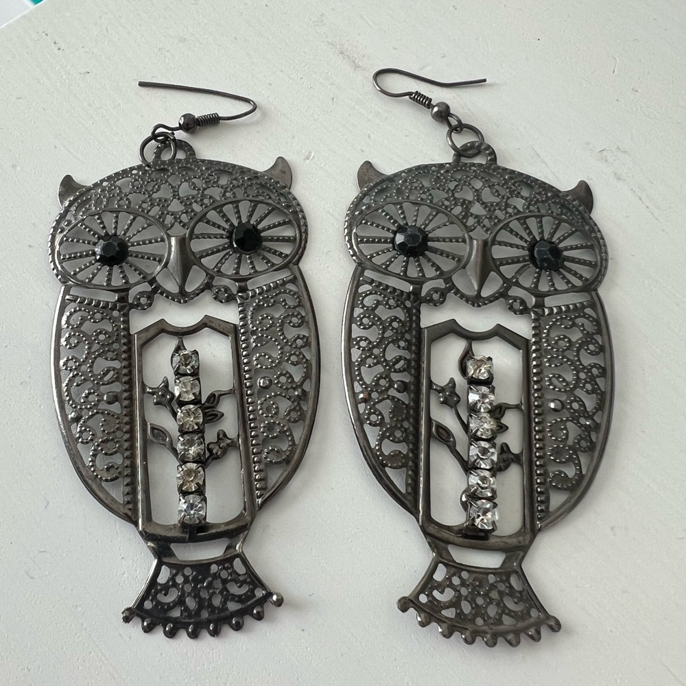 Elegant Metal Owl Earrings